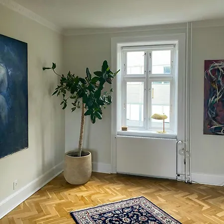 Architect Townhouse With Garden In Humleby Holiday home *