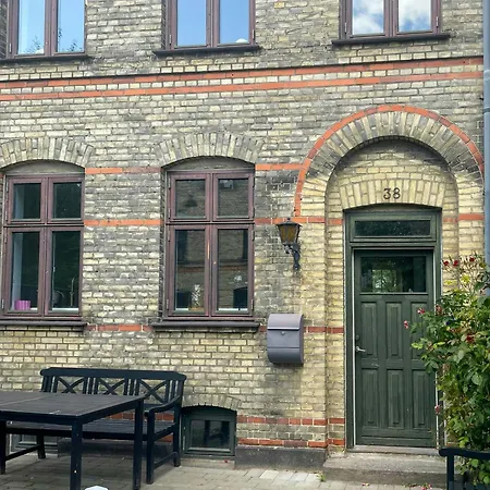 Architect Townhouse With Garden In Humleby Feriehus *